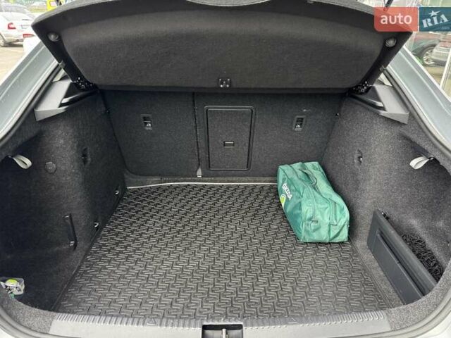 Сірий Шкода Октавія, об'ємом двигуна 1.97 л та пробігом 152 тис. км за 18224 $, фото 17 на Automoto.ua