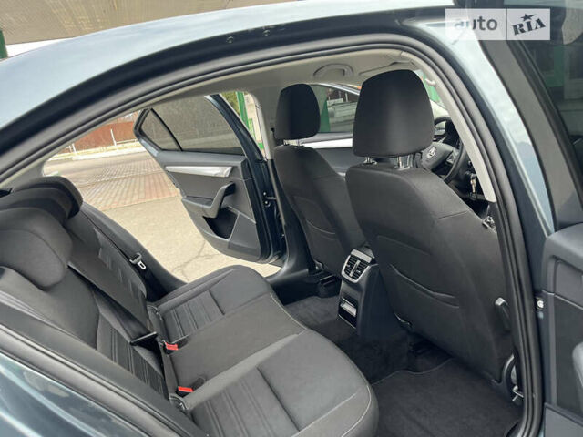 Сірий Шкода Октавія, об'ємом двигуна 2 л та пробігом 236 тис. км за 17400 $, фото 22 на Automoto.ua