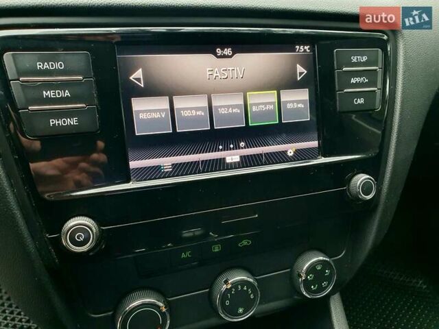 Серый Шкода Октавия, объемом двигателя 1.6 л и пробегом 230 тыс. км за 13700 $, фото 6 на Automoto.ua