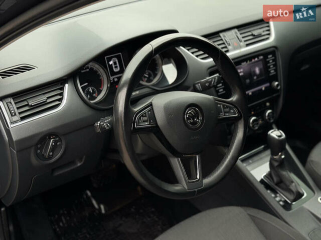 Сірий Шкода Октавія, об'ємом двигуна 2 л та пробігом 190 тис. км за 17500 $, фото 37 на Automoto.ua