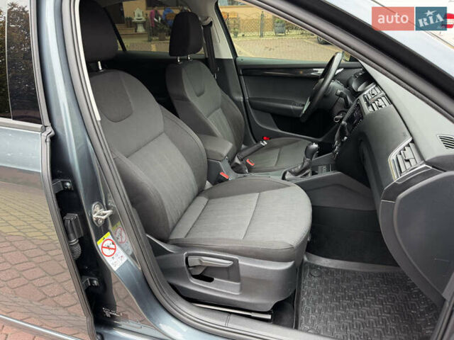 Сірий Шкода Октавія, об'ємом двигуна 2 л та пробігом 190 тис. км за 17500 $, фото 55 на Automoto.ua