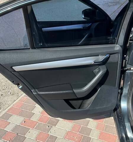 Сірий Шкода Октавія, об'ємом двигуна 1.6 л та пробігом 230 тис. км за 13700 $, фото 13 на Automoto.ua