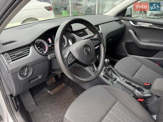 Сірий Шкода Октавія, об'ємом двигуна 1.97 л та пробігом 152 тис. км за 18224 $, фото 15 на Automoto.ua