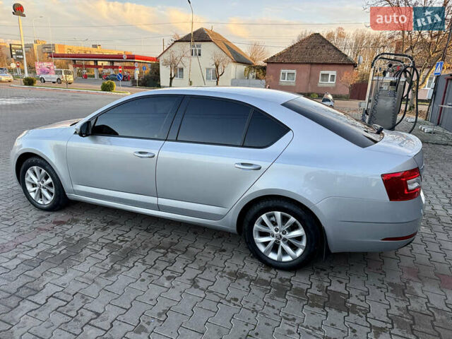 Сірий Шкода Октавія, об'ємом двигуна 2 л та пробігом 243 тис. км за 15800 $, фото 8 на Automoto.ua