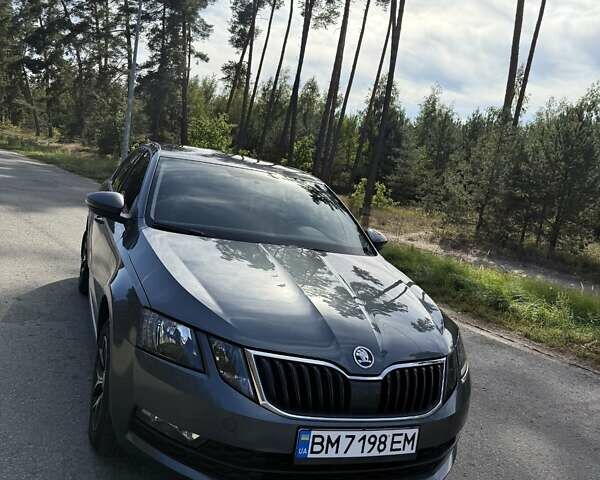 Серый Шкода Октавия, объемом двигателя 1.6 л и пробегом 135 тыс. км за 15900 $, фото 2 на Automoto.ua
