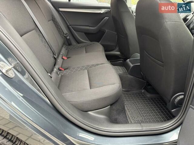 Шкода Октавия 2019 в Киеве на Automoto.ua Серый Шкода Октавия, объемом двигателя 1.6 л и пробегом 168 тыс. км за 14900 $, фото 16 на Automoto.ua