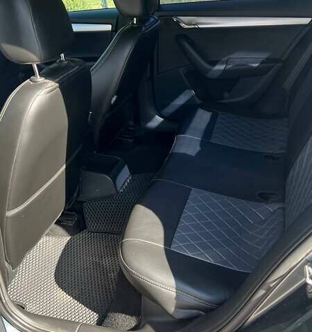 Сірий Шкода Октавія, об'ємом двигуна 1.6 л та пробігом 230 тис. км за 13700 $, фото 8 на Automoto.ua