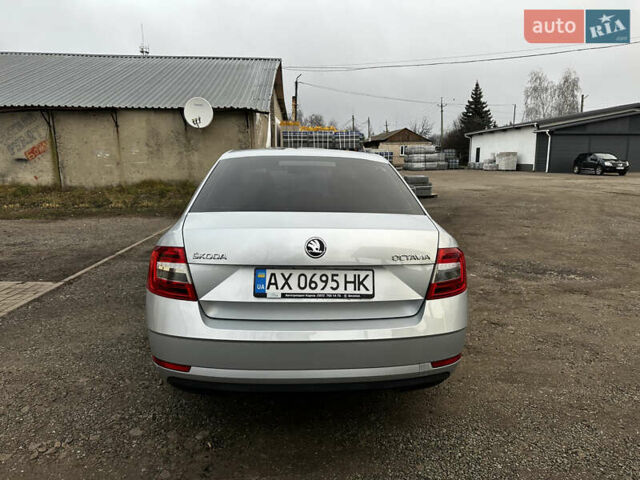 Серый Шкода Октавия, объемом двигателя 1.6 л и пробегом 99 тыс. км за 14800 $, фото 11 на Automoto.ua