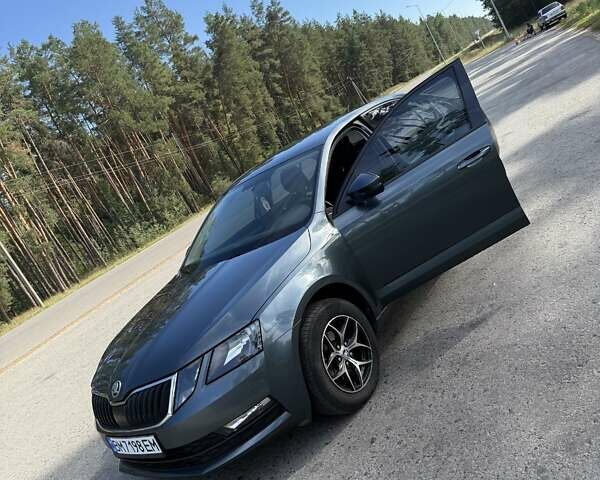 Серый Шкода Октавия, объемом двигателя 1.6 л и пробегом 135 тыс. км за 15900 $, фото 8 на Automoto.ua