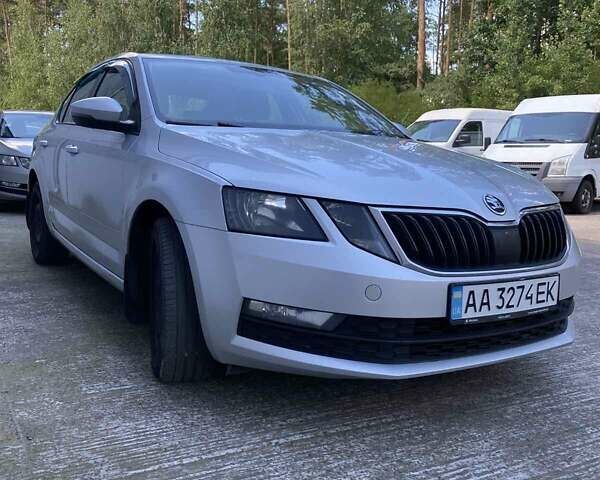 Серый Шкода Октавия, объемом двигателя 1.4 л и пробегом 250 тыс. км за 11500 $, фото 7 на Automoto.ua