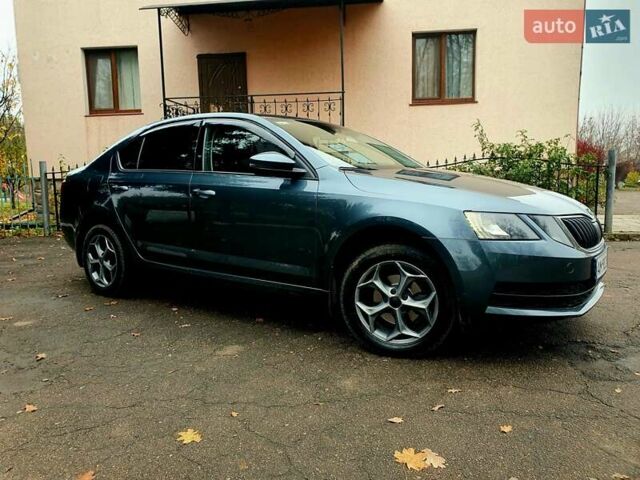Серый Шкода Октавия, объемом двигателя 1.6 л и пробегом 230 тыс. км за 13700 $, фото 8 на Automoto.ua