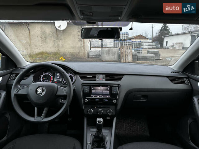 Серый Шкода Октавия, объемом двигателя 1.6 л и пробегом 99 тыс. км за 14800 $, фото 12 на Automoto.ua