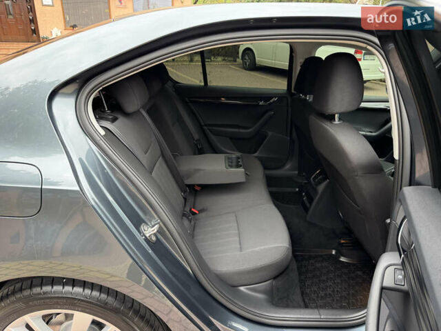 Сірий Шкода Октавія, об'ємом двигуна 2 л та пробігом 190 тис. км за 17500 $, фото 51 на Automoto.ua