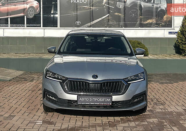 Серый Шкода Октавия, объемом двигателя 1.5 л и пробегом 34 тыс. км за 18965 $, фото 1 на Automoto.ua