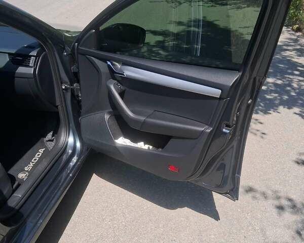Шкода Октавия 2020 в Запорожье на Automoto.ua Серый Шкода Октавия, объемом двигателя 1.6 л и пробегом 175 тыс. км за 16100 $, фото 17 на Automoto.ua