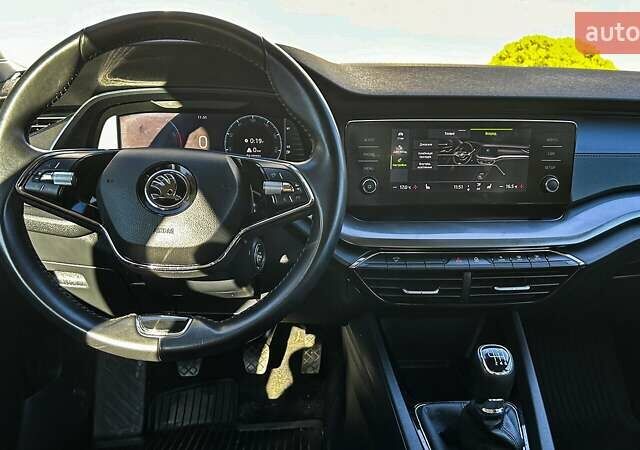 Серый Шкода Октавия, объемом двигателя 1.5 л и пробегом 34 тыс. км за 18965 $, фото 11 на Automoto.ua