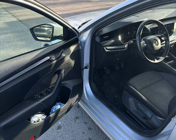 Серый Шкода Октавия, объемом двигателя 1.5 л и пробегом 34 тыс. км за 21000 $, фото 26 на Automoto.ua