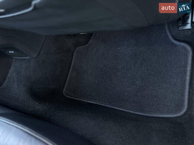 Серый Шкода Октавия, объемом двигателя 1.97 л и пробегом 130 тыс. км за 22888 $, фото 33 на Automoto.ua