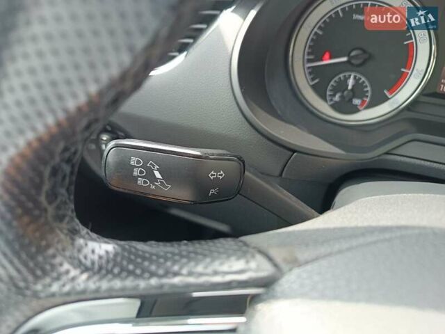 Серый Шкода Октавия, объемом двигателя 1.4 л и пробегом 166 тыс. км за 15250 $, фото 19 на Automoto.ua