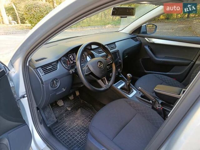 Сірий Шкода Октавія, об'ємом двигуна 1.6 л та пробігом 63 тис. км за 16200 $, фото 33 на Automoto.ua