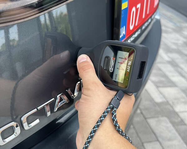 Сірий Шкода Октавія, об'ємом двигуна 1.97 л та пробігом 198 тис. км за 21999 $, фото 65 на Automoto.ua