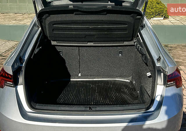 Серый Шкода Октавия, объемом двигателя 1.5 л и пробегом 34 тыс. км за 18965 $, фото 8 на Automoto.ua