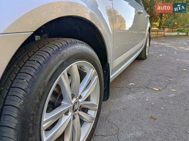 Сірий Шкода Октавія, об'ємом двигуна 1.6 л та пробігом 63 тис. км за 16200 $, фото 18 на Automoto.ua