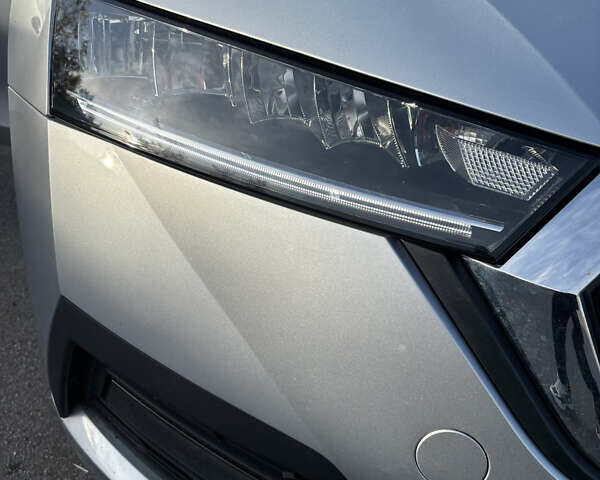 Серый Шкода Октавия, объемом двигателя 1.5 л и пробегом 34 тыс. км за 21000 $, фото 9 на Automoto.ua