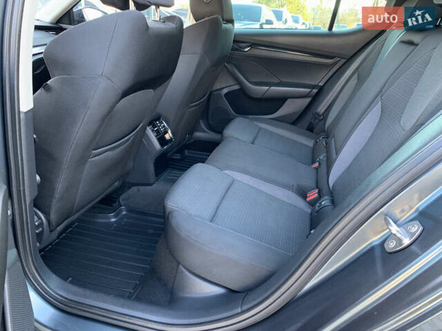 Сірий Шкода Октавія, об'ємом двигуна 2 л та пробігом 194 тис. км за 20955 $, фото 28 на Automoto.ua