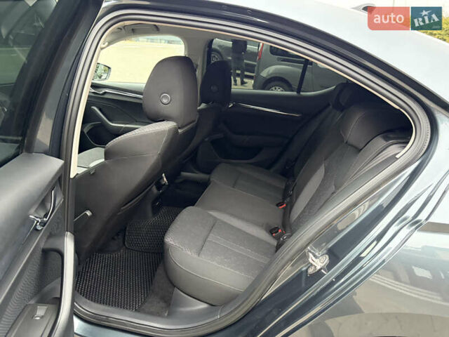 Сірий Шкода Октавія, об'ємом двигуна 1.97 л та пробігом 102 тис. км за 24900 $, фото 16 на Automoto.ua
