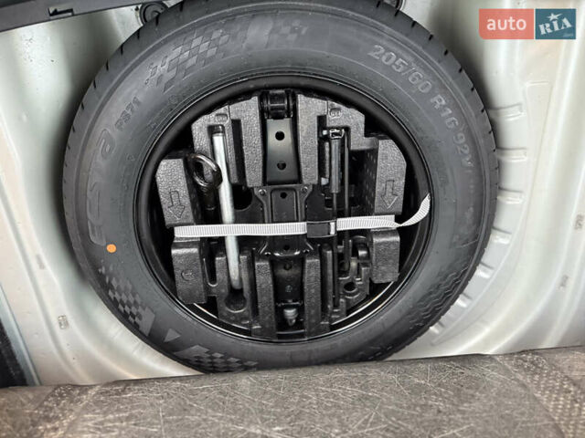 Сірий Шкода Октавія, об'ємом двигуна 1.97 л та пробігом 193 тис. км за 20900 $, фото 45 на Automoto.ua