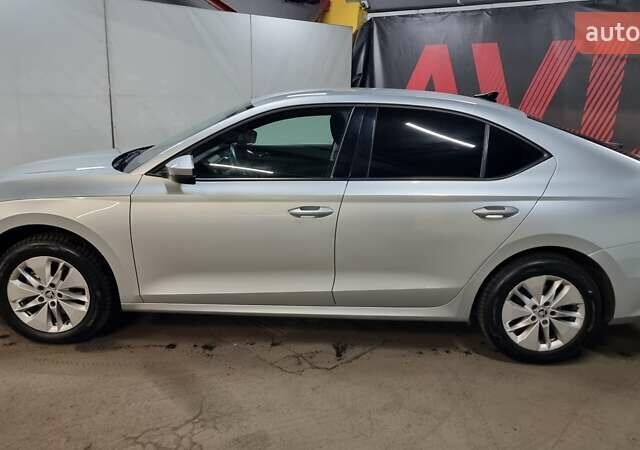 Сірий Шкода Октавія, об'ємом двигуна 1.4 л та пробігом 72 тис. км за 16100 $, фото 2 на Automoto.ua