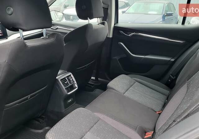 Сірий Шкода Октавія, об'ємом двигуна 1.4 л та пробігом 51 тис. км за 19900 $, фото 25 на Automoto.ua