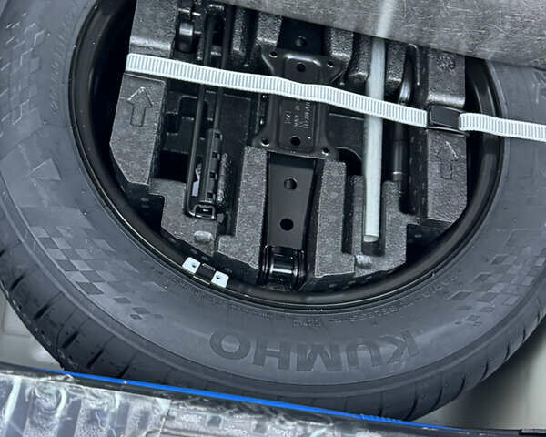 Сірий Шкода Октавія, об'ємом двигуна 2 л та пробігом 25 тис. км за 30000 $, фото 3 на Automoto.ua