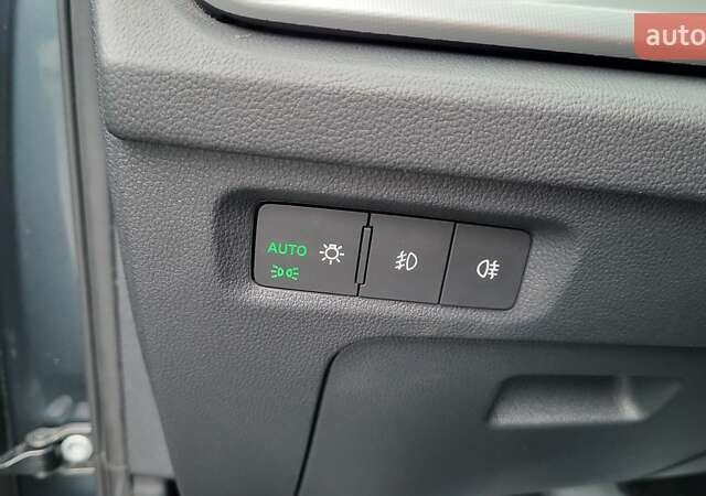 Сірий Шкода Октавія, об'ємом двигуна 1.4 л та пробігом 51 тис. км за 19900 $, фото 5 на Automoto.ua