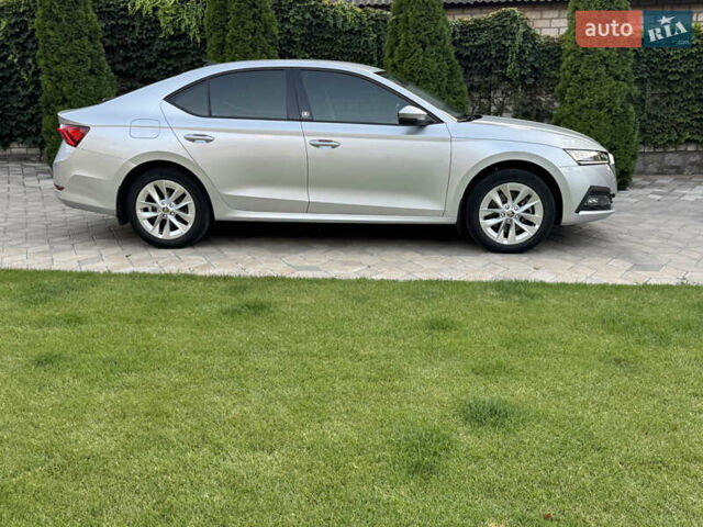 Сірий Шкода Октавія, об'ємом двигуна 2 л та пробігом 25 тис. км за 30000 $, фото 2 на Automoto.ua