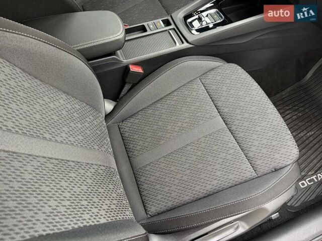 Серый Шкода Октавия, объемом двигателя 1.97 л и пробегом 30 тыс. км за 27500 $, фото 21 на Automoto.ua