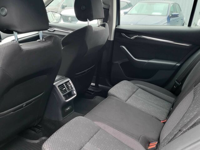 Сірий Шкода Октавія, об'ємом двигуна 1.4 л та пробігом 51 тис. км за 19900 $, фото 18 на Automoto.ua