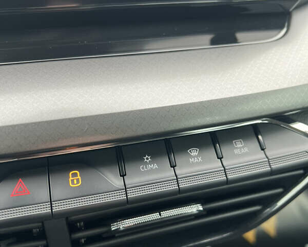 Серый Шкода Октавия, объемом двигателя 1.4 л и пробегом 211 тыс. км за 17999 $, фото 64 на Automoto.ua