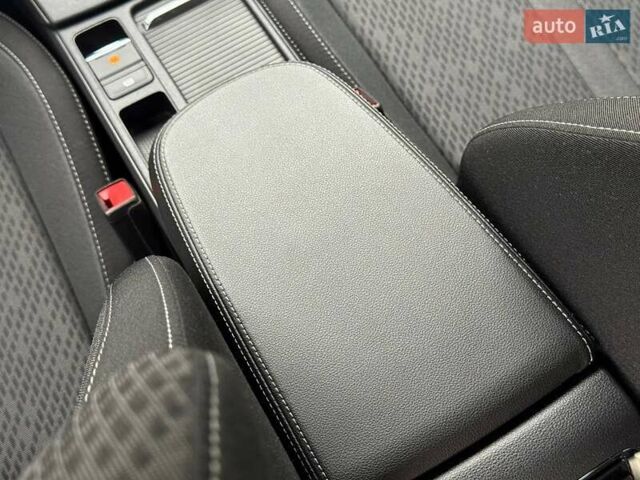 Серый Шкода Октавия, объемом двигателя 1.97 л и пробегом 30 тыс. км за 27500 $, фото 36 на Automoto.ua