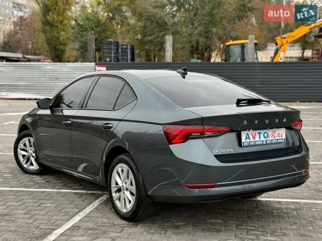 Серый Шкода Октавия, объемом двигателя 1.97 л и пробегом 30 тыс. км за 27500 $, фото 4 на Automoto.ua
