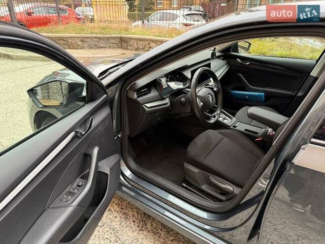 Сірий Шкода Октавія, об'ємом двигуна 1.4 л та пробігом 29 тис. км за 20900 $, фото 3 на Automoto.ua