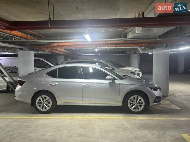 Сірий Шкода Октавія, об'ємом двигуна 1.4 л та пробігом 29 тис. км за 24900 $, фото 3 на Automoto.ua
