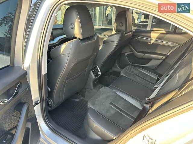 Серый Шкода Октавия, объемом двигателя 1.4 л и пробегом 33 тыс. км за 26800 $, фото 5 на Automoto.ua