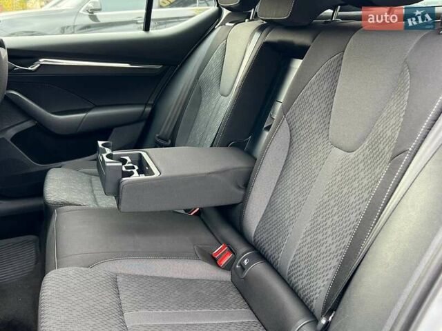 Серый Шкода Октавия, объемом двигателя 2 л и пробегом 127 тыс. км за 24000 $, фото 18 на Automoto.ua