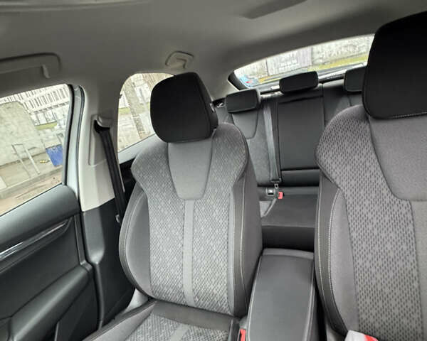 Сірий Шкода Октавія, об'ємом двигуна 1.97 л та пробігом 36 тис. км за 27900 $, фото 8 на Automoto.ua