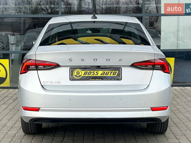 Серый Шкода Октавия, объемом двигателя 2 л и пробегом 127 тыс. км за 24000 $, фото 5 на Automoto.ua