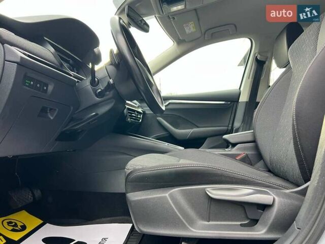 Серый Шкода Октавия, объемом двигателя 2 л и пробегом 127 тыс. км за 24000 $, фото 9 на Automoto.ua