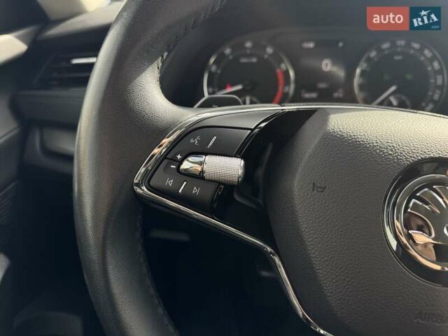 Шкода Октавия 2023 в Мукачеве на Automoto.ua Серый Шкода Октавия, объемом двигателя 1.4 л и пробегом 138 тыс. км за 21499 $, фото 44 на Automoto.ua