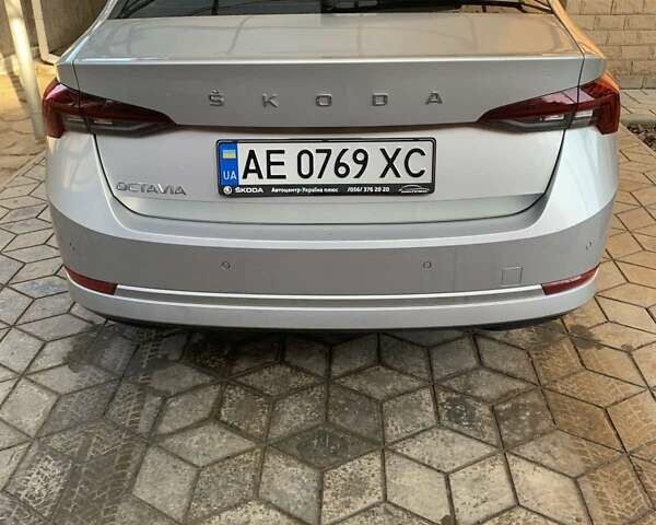 Сірий Шкода Октавія, об'ємом двигуна 1.4 л та пробігом 46 тис. км за 22999 $, фото 3 на Automoto.ua